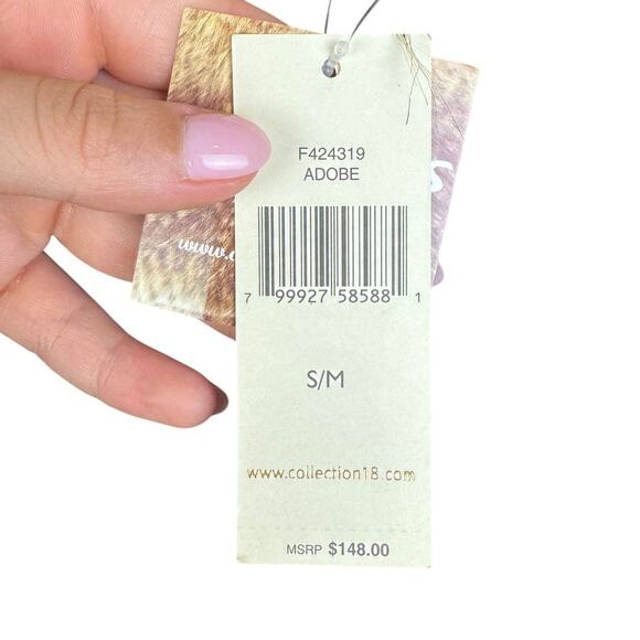 Collection Eighteen NWT Womens Striped Red and Black Faux Fur Poncho Shawl - Picture 8 of 12